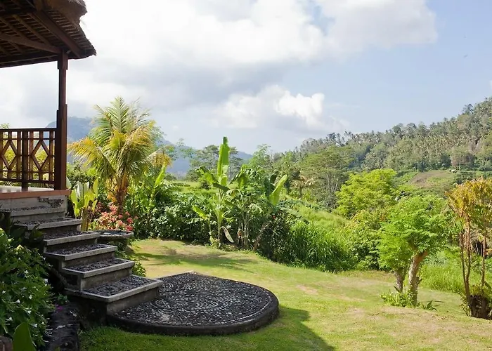 Pensión Nirarta Center For Living Awareness